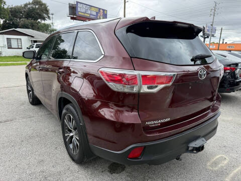 2016 Toyota Highlander XLE