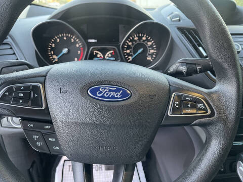 2017 Ford Escape S