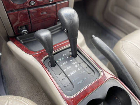 2000 Jeep Grand Cherokee Laredo