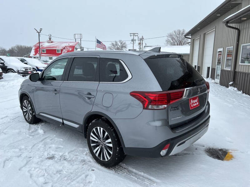 2020 Mitsubishi Outlander ES