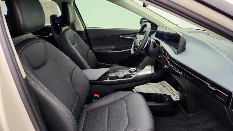2024 Kia EV6 Wind