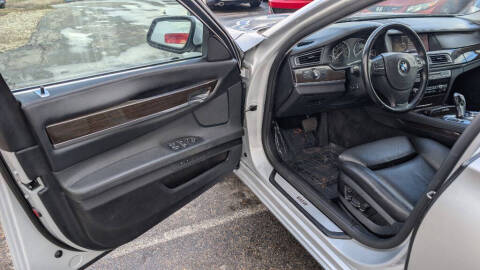 2011 BMW 7 Series 740i