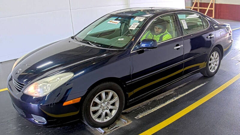 2004 Lexus ES 330 for sale at Angelo's Auto Sales in Lowellville OH