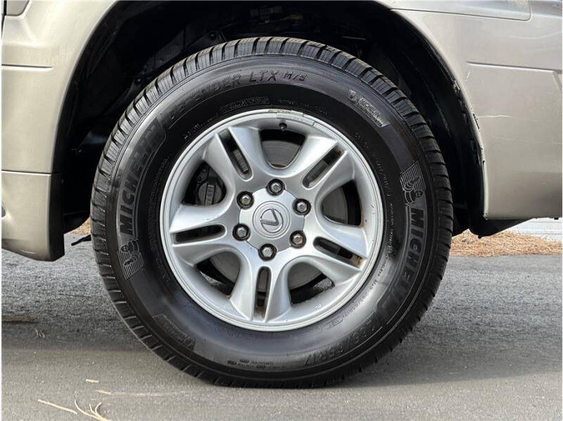 2004 Lexus GX 470