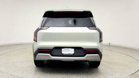 2026 Kia EV9 Light
