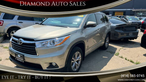 2015 Toyota Highlander for sale at DIAMOND AUTO SALES LLC in Milwaukee WI