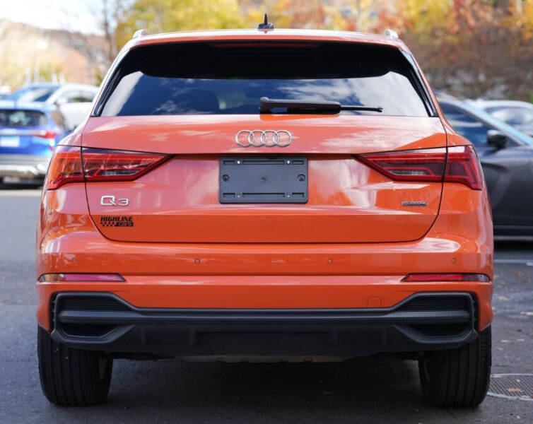 2024 Audi Q3 quattro S line Premium 45 TFSI