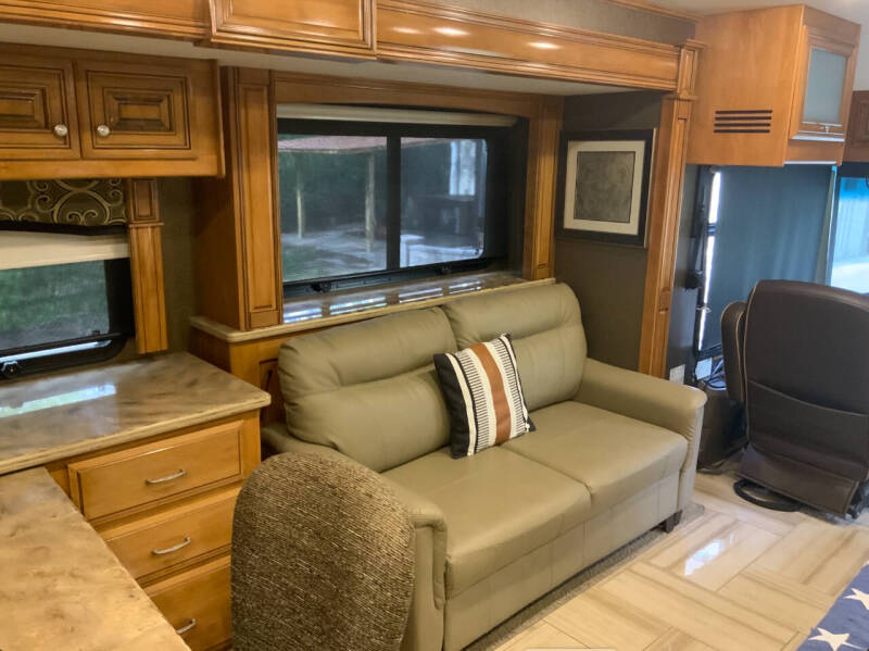 2015 Thor Motor Coach Tuscany 40DX