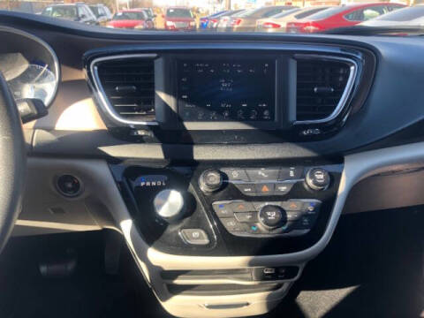 2018 Chrysler Pacifica Touring Plus