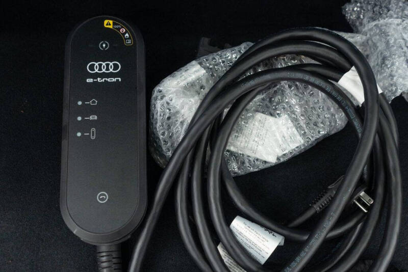 2024 Audi Q5 e quattro S line Prestg 55 TFSI