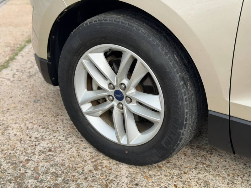 2017 Ford Edge SEL