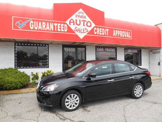 2016 Nisan Sentra SR 4dr Sedan