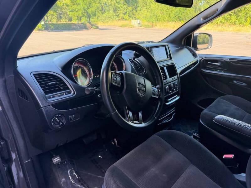2018 Dodge Grand Caravan SE