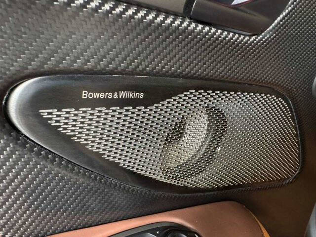 2025 Aston Martin Vanquish