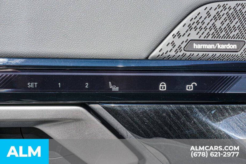 2025 BMW i5 eDrive40