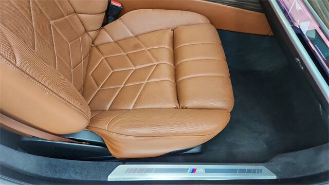 2023 BMW 7 Series 740i