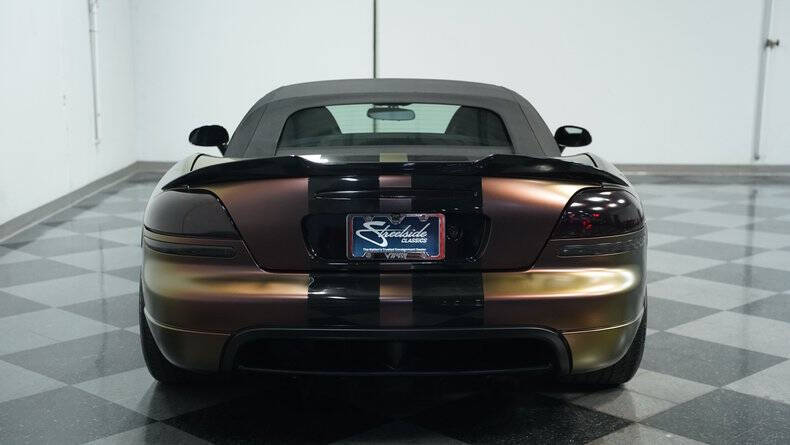 2006 Dodge Viper SRT-10