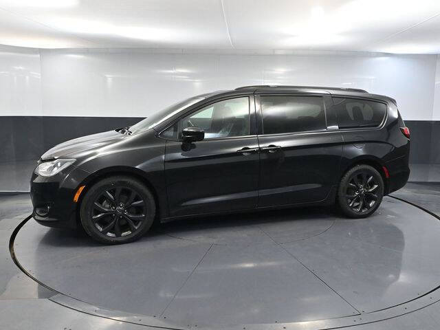 2019 Chrysler Pacifica Touring L Plus