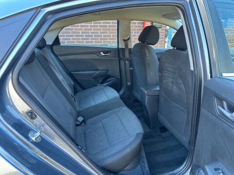 2020 Hyundai Accent SE