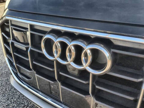 2021 Audi Q8 quattro Premium Plus 55 TFSI