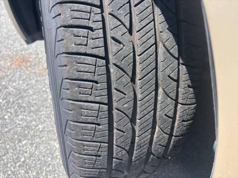 2013 Toyota Sienna LE 7-Passenger Auto Access Seat