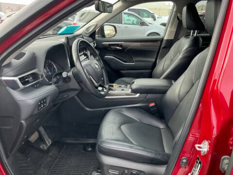 2022 Toyota Highlander Hybrid Limited