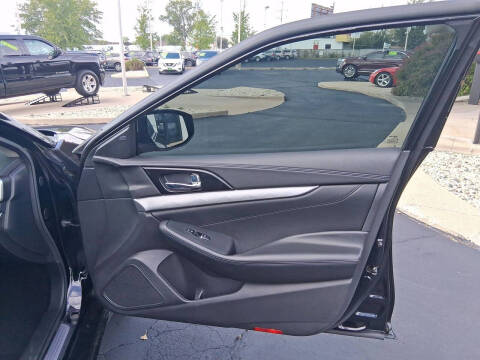 2022 Nissan Maxima 3.5 SV