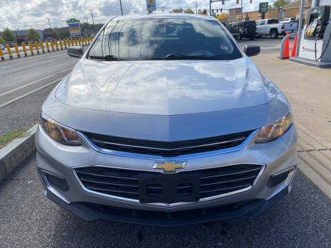 2018 Chevrolet Malibu for sale at Steven's Car Sales in Seekonk MA