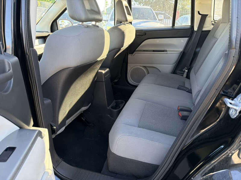 2007 Jeep Compass Sport