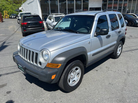 2006 Jeep Liberty for sale at APX Auto Brokers in Edmonds WA