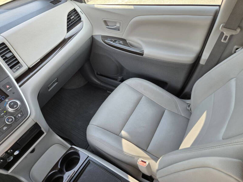 2020 Toyota Sienna