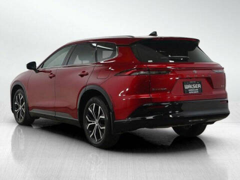 2025 Toyota Crown Signia XLE