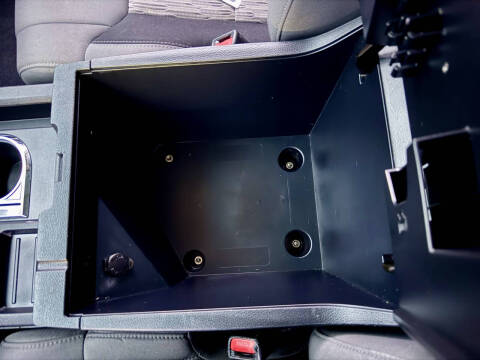 2014 Toyota Tundra SR5