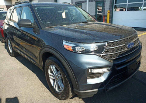 2022 Ford Explorer XLT Photo