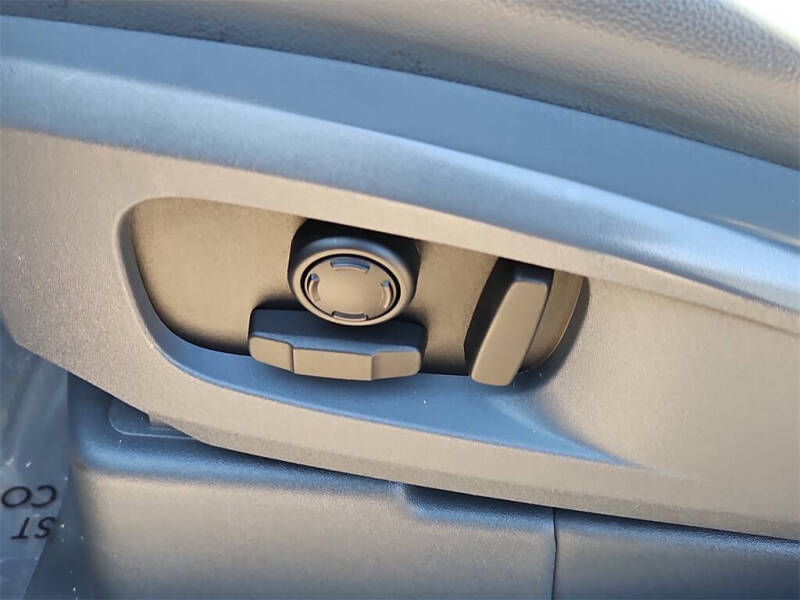 2022 Land Rover Defender 110 X-Dynamic SE