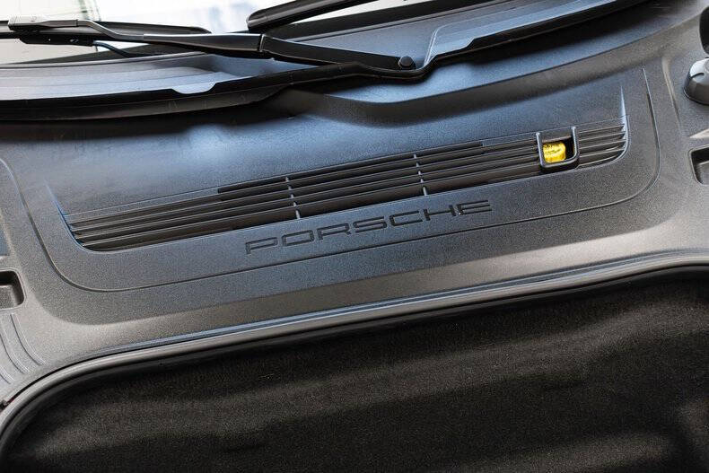 2015 Porsche 911