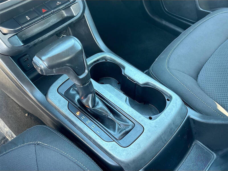 2017 Chevrolet Colorado LT