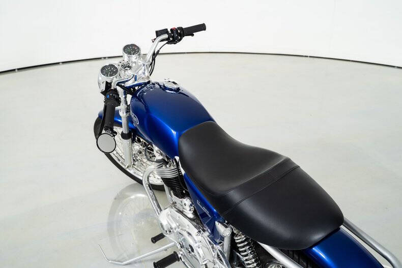 1975 Norton Commando 850