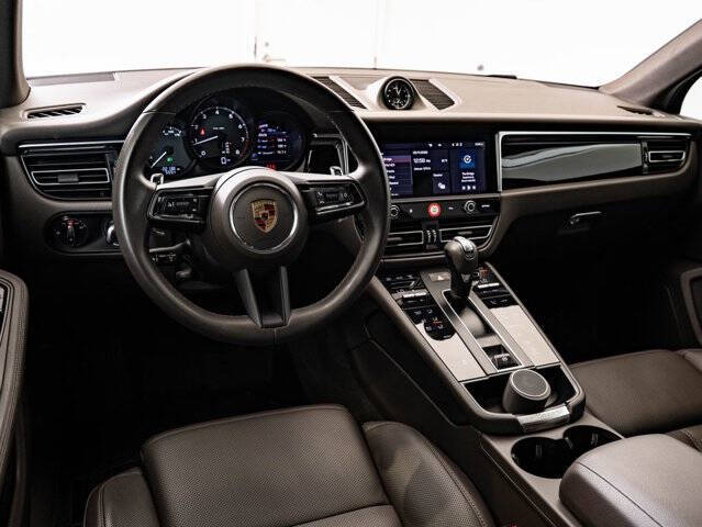 2024 Porsche Macan