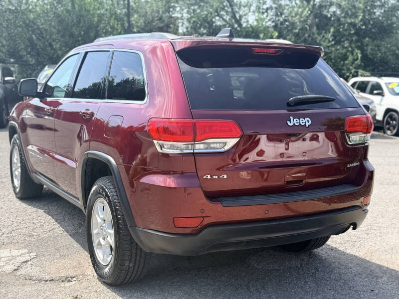 2017 Jeep Grand Cherokee Laredo
