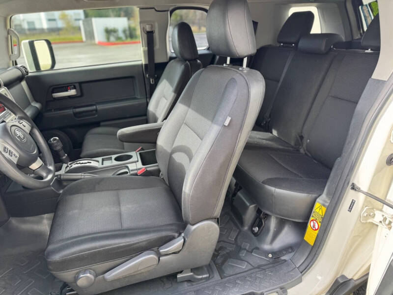 2014 Toyota FJ Cruiser