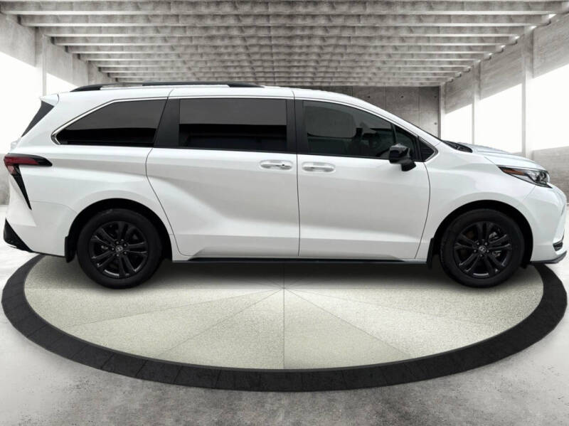 2024 Toyota Sienna