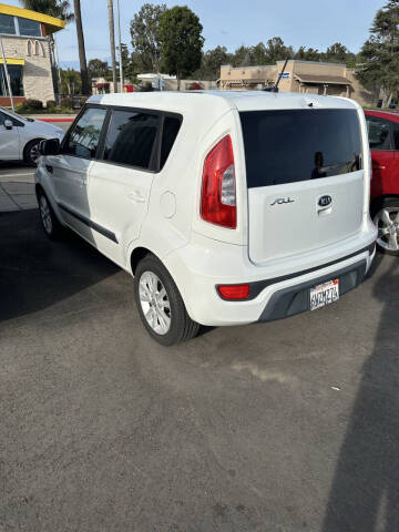 2013 Kia Soul +