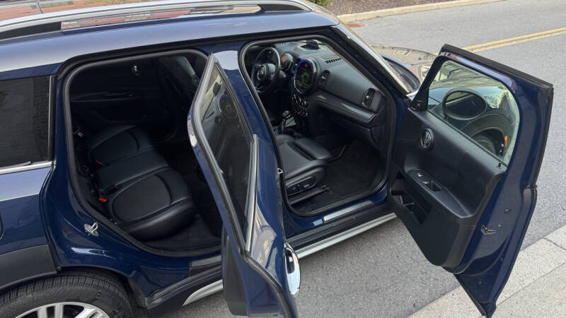 2018 MINI Countryman Cooper