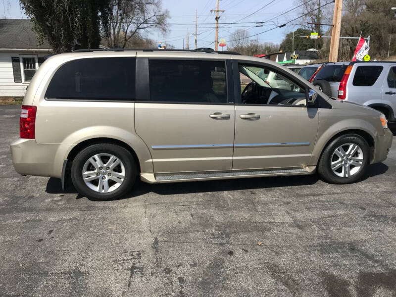 2008 Dodge Grand Caravan for sale at Qualls Motor Company in Kingsport TN