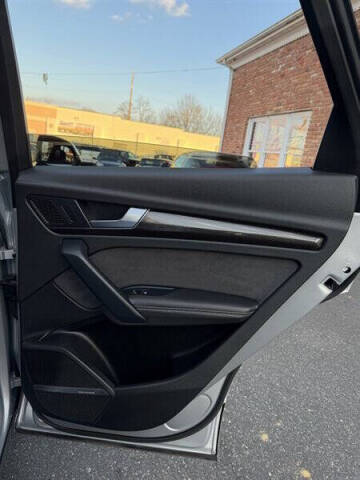 2023 Audi SQ5 3.0T quattro Premium Plus