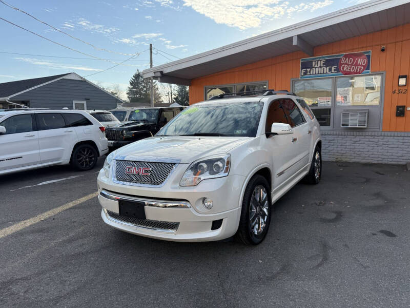 2011 GMC Acadia Denali
