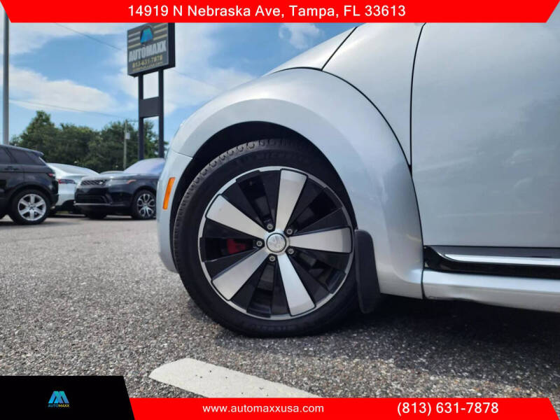 2012 Volkswagen Beetle 2.0 photo 9