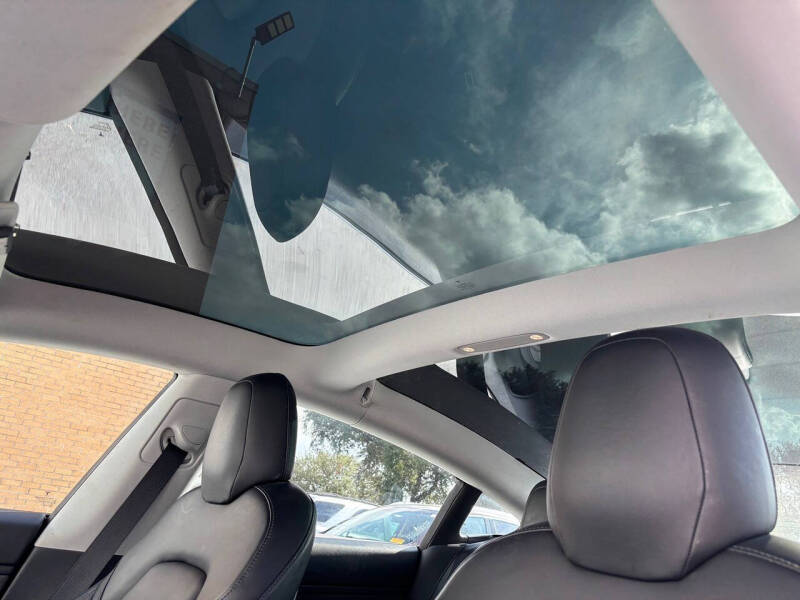 2019 Tesla Model 3 Standard Range