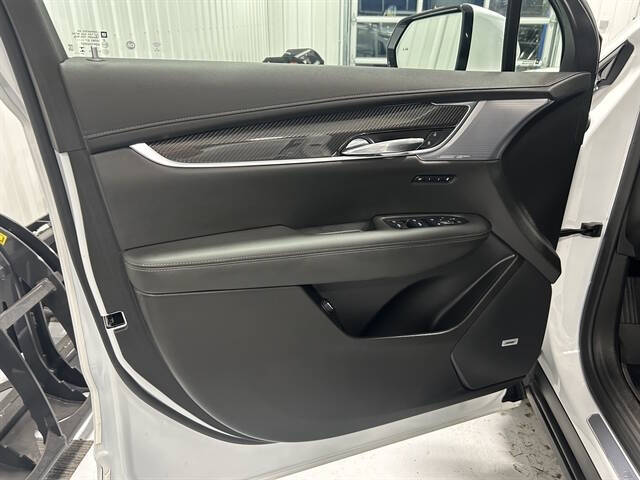 2024 Cadillac XT6 Sport